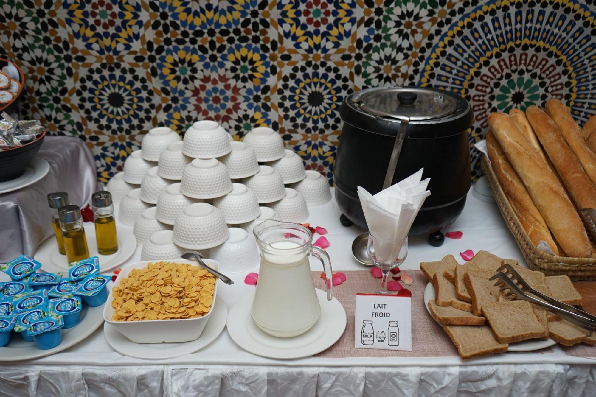 Hotel Nouzha Fez Zewnętrze zdjęcie